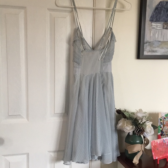 GUESS Blue and White Stripe Dress 4 - Picture 6 of 10